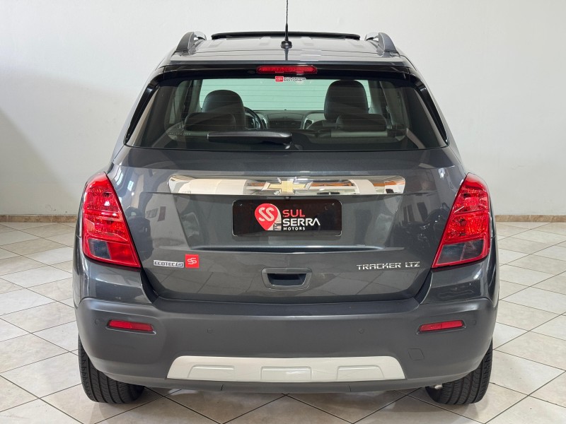 TRACKER 1.8 MPFI LTZ 4X2 16V FLEX 4P AUTOMÁTICO - 2015 - CAXIAS DO SUL
