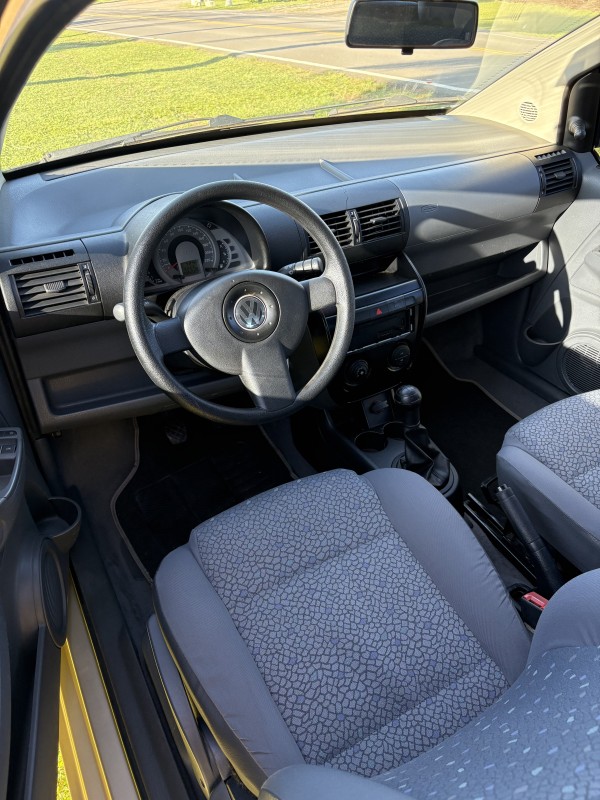 FOX 1.6 MI PLUS 8V FLEX 2P MANUAL - 2004 - FARROUPILHA