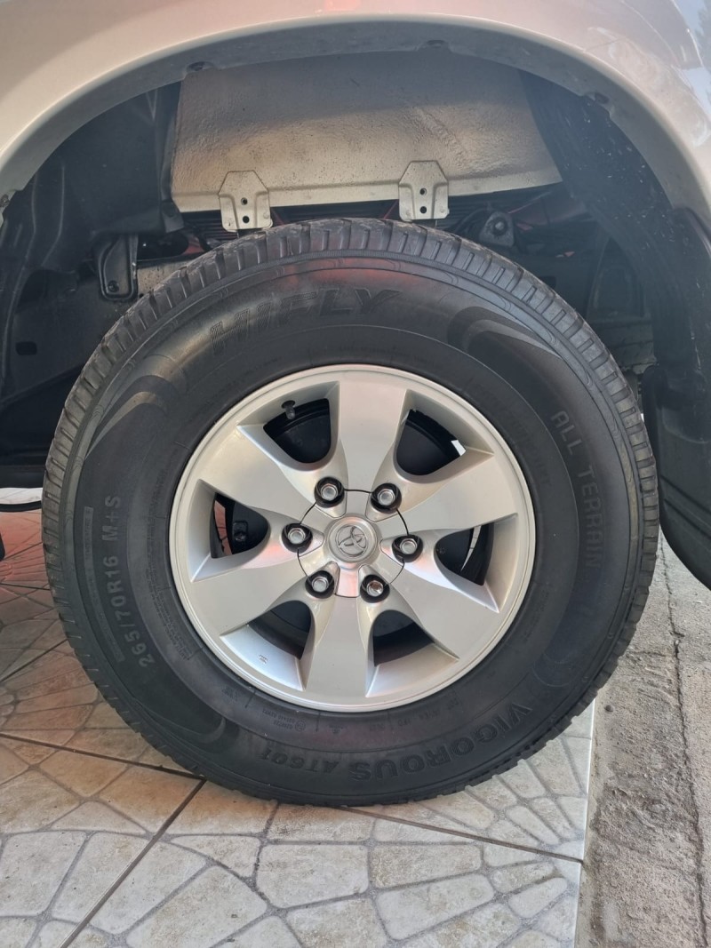 HILUX 3.0 SRV 4X4 CD 16V TURBO DIESEL 4P MANUAL - 2010 - CAXIAS DO SUL