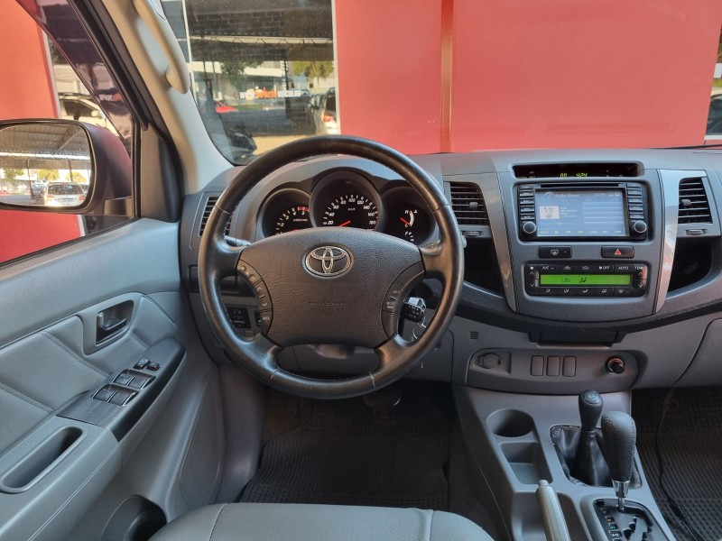 HILUX 3.0 SRV 4X4 CD 16V TURBO DIESEL 4P MANUAL - 2010 - CAXIAS DO SUL