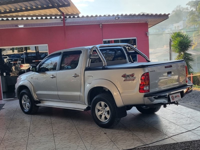 HILUX 3.0 SRV 4X4 CD 16V TURBO DIESEL 4P MANUAL - 2010 - CAXIAS DO SUL