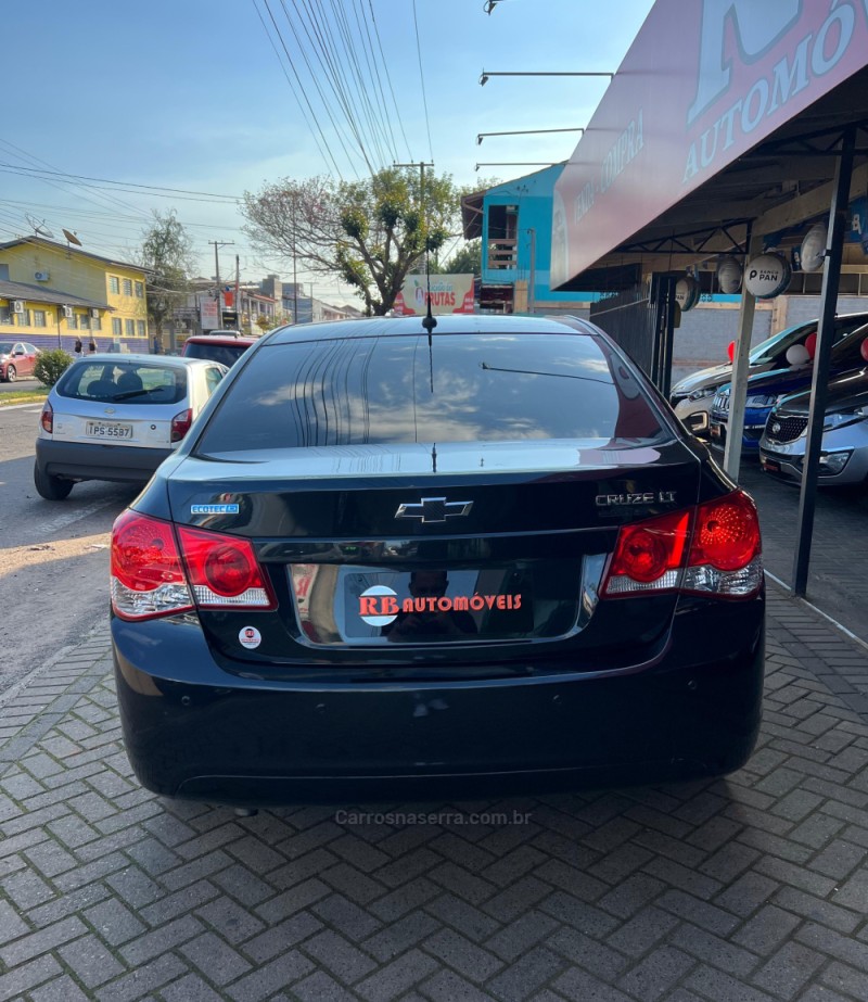 CRUZE 1.8 LT 16V FLEX 4P AUTOMÁTICO - 2012 - PAROBé