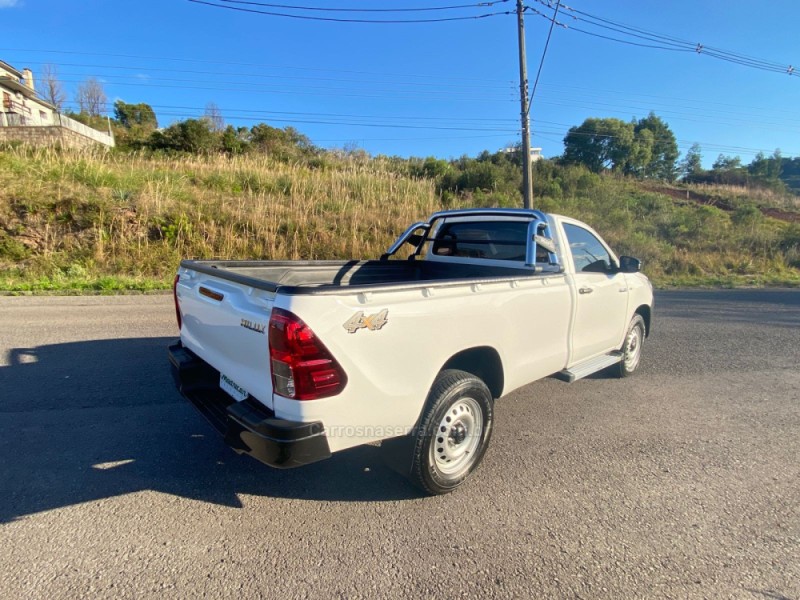 HILUX 2.8 4X4 CS 16V TURBO DIESEL 2P MANUAL - 2024 - FLORES DA CUNHA