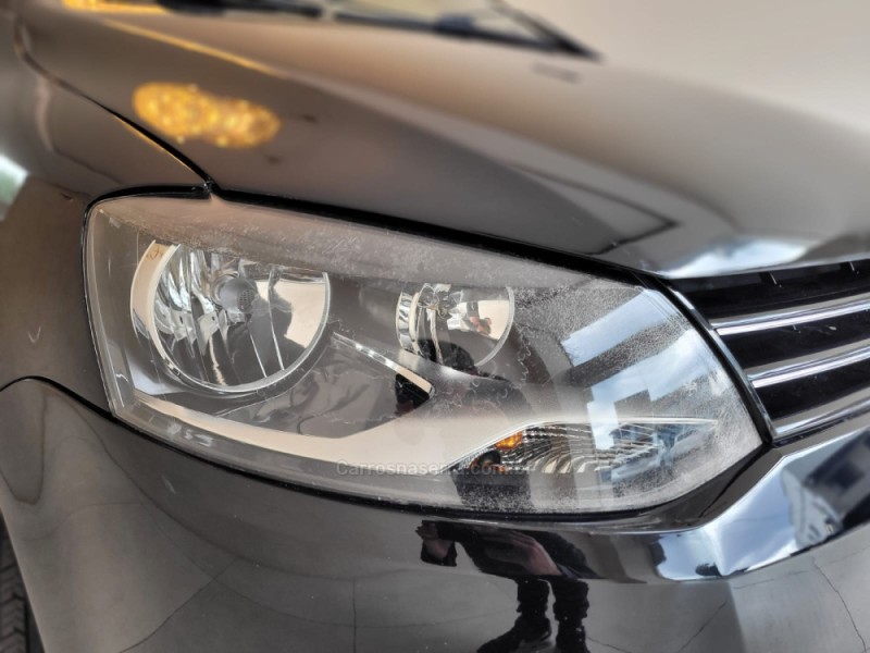 SPACEFOX 1.6 MI SPORTLINE 8V FLEX 4P MANUAL - 2011 - CANELA