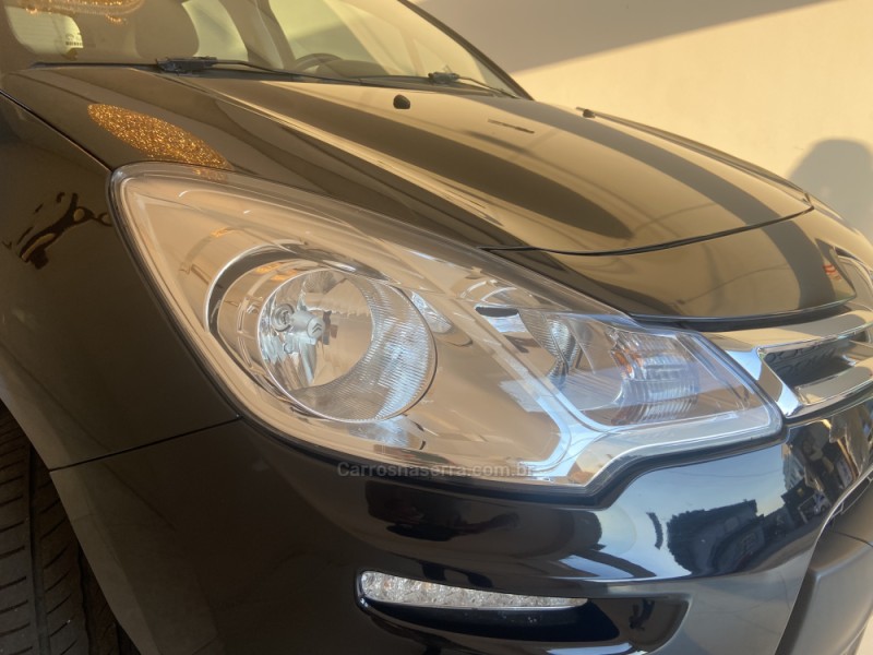 C3 1.5 TENDANCE 8V FLEX 4P MANUAL - 2015 - CANELA