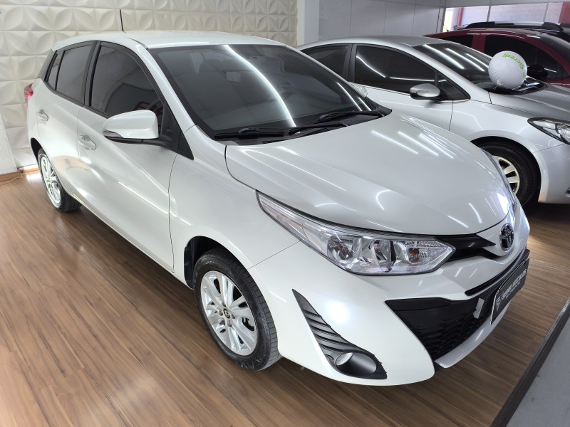 YARIS 1.3 16V FLEX XL PLUS TECH MULTIDRIVE17 - 2019 - CAXIAS DO SUL