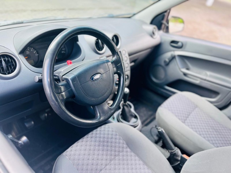 FIESTA 1.0 MPI SUPERCHARGER 8V GASOLINA 4P MANUAL - 2005 - BENTO GONçALVES
