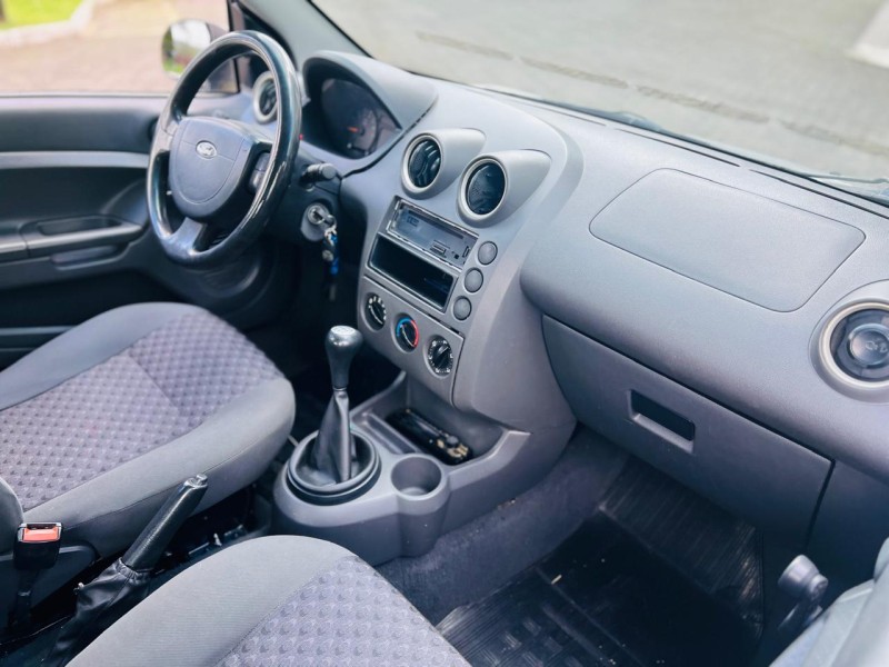 FIESTA 1.0 MPI SUPERCHARGER 8V GASOLINA 4P MANUAL - 2005 - BENTO GONçALVES