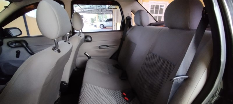 CLASSIC 1.0 MPFI LIFE 8V FLEX 4P MANUAL - 2010 - CANELA