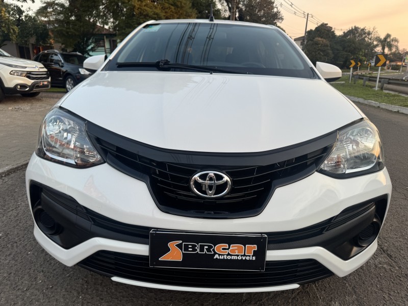 ETIOS 1.5 X SEDAN 16V FLEX 4P MANUAL - 2020 - DOIS IRMãOS