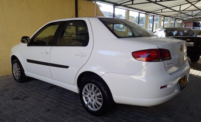 SIENA 1.4 MPI EL 8V FLEX 4P MANUAL - 2015 - CANELA