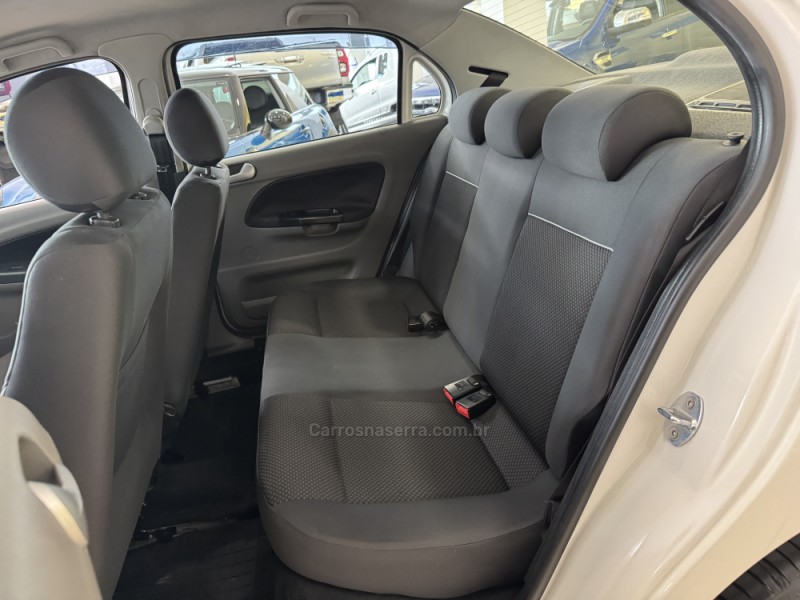 VOYAGE 1.6 MSI TOTALFLEX COMFORTLINE 4P MANUAL - 2017 - FLORES DA CUNHA