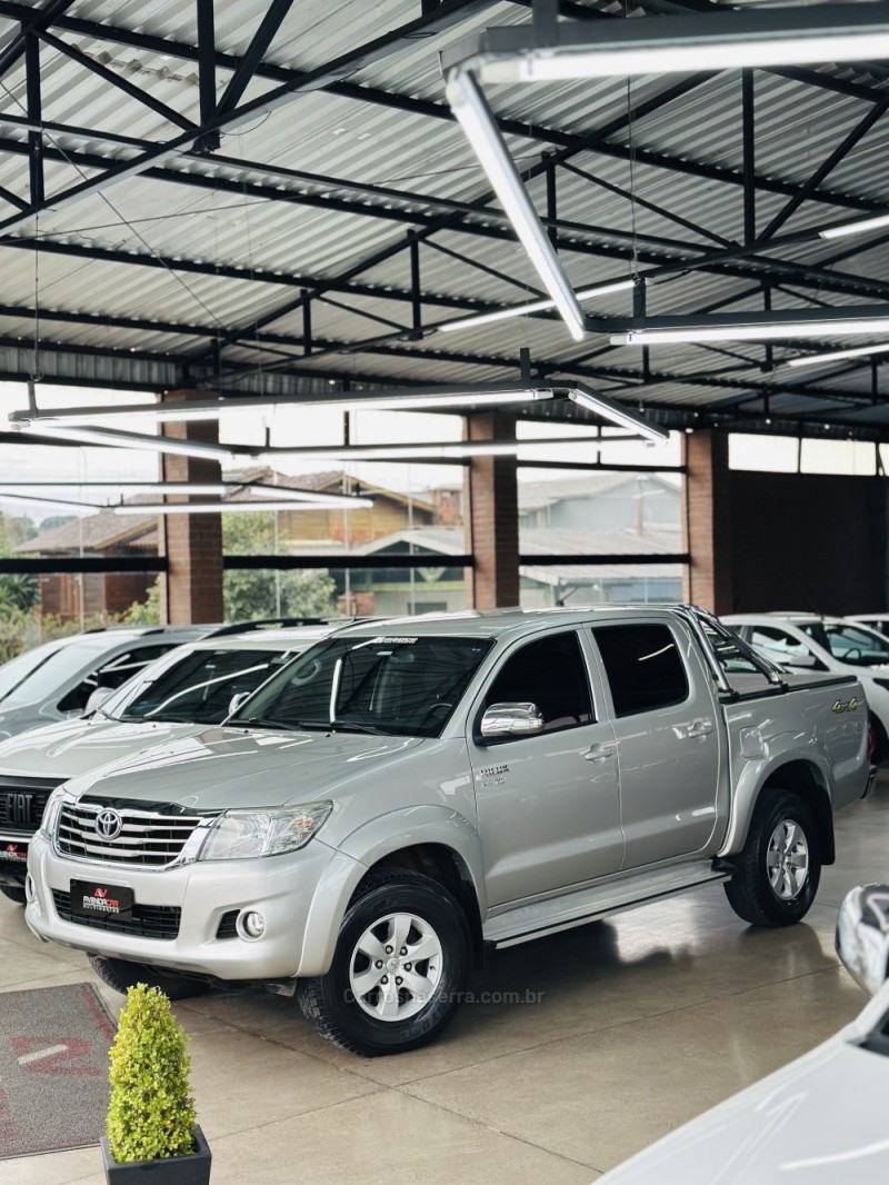 HILUX 2.7 SRV 4X4 CD 16V FLEX 4P AUTOMÁTICO - 2014 - CANELA