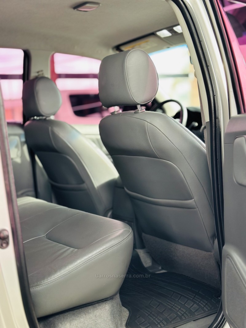 HILUX 2.7 SRV 4X4 CD 16V FLEX 4P AUTOMÁTICO - 2014 - CANELA