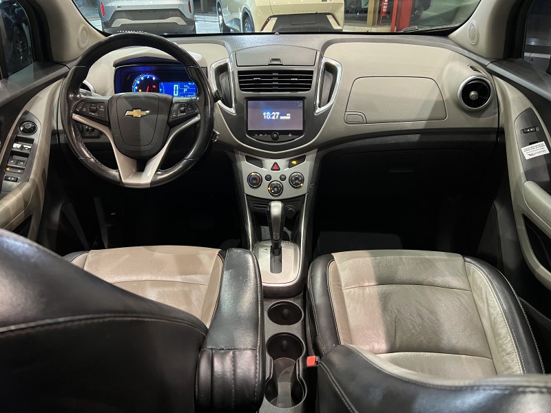 TRACKER 1.8 MPFI LTZ 4X2 16V FLEX 4P AUTOMÁTICO - 2015 - FARROUPILHA