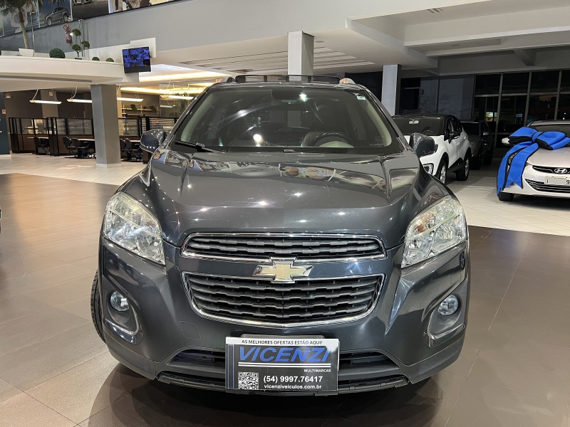 TRACKER 1.8 MPFI LTZ 4X2 16V FLEX 4P AUTOMÁTICO - 2015 - FARROUPILHA
