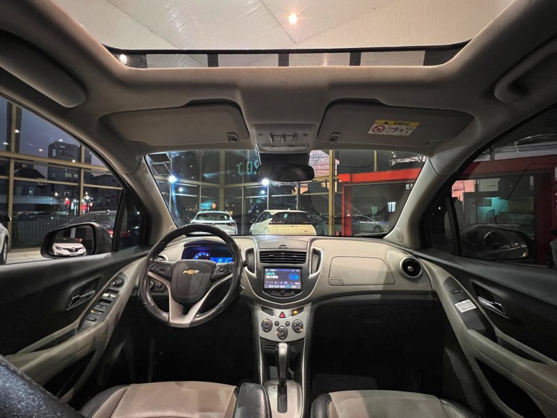 TRACKER 1.8 MPFI LTZ 4X2 16V FLEX 4P AUTOMÁTICO - 2015 - FARROUPILHA