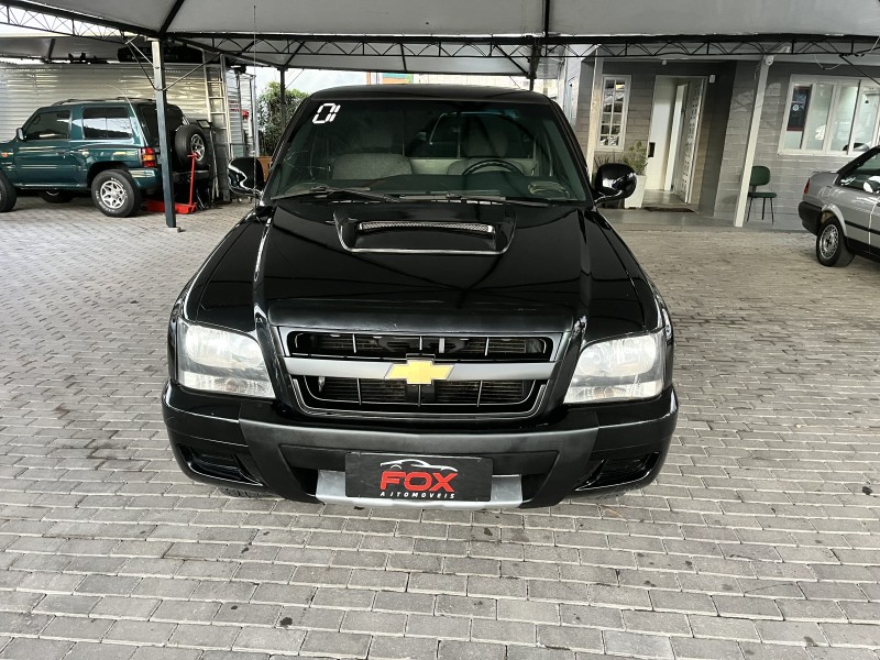 S10 2.4 MPFI STD 4X2 CS 8V GASOLINA 2P MANUAL - 2001 - CAXIAS DO SUL