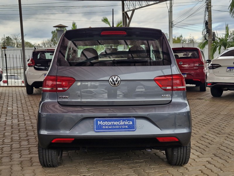 FOX 1.6 MSI COMFORTLINE 8V FLEX 4P MANUAL - 2016 - LAJEADO