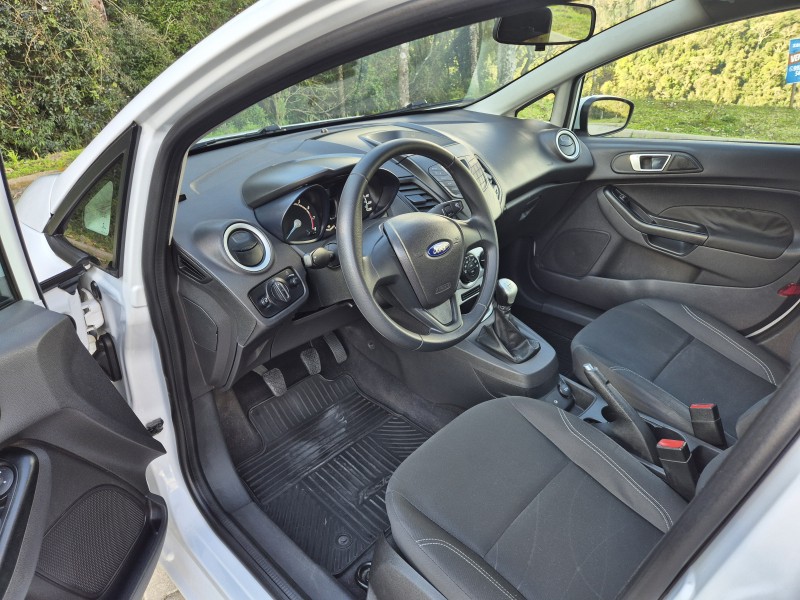 FIESTA 1.5 SE HATCH 16V FLEX 4P MANUAL - 2015 - BENTO GONçALVES