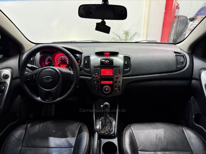 CERATO 1.6 SX3 16V FLEX 4P AUTOMÁTICO - 2011 - NOVO HAMBURGO