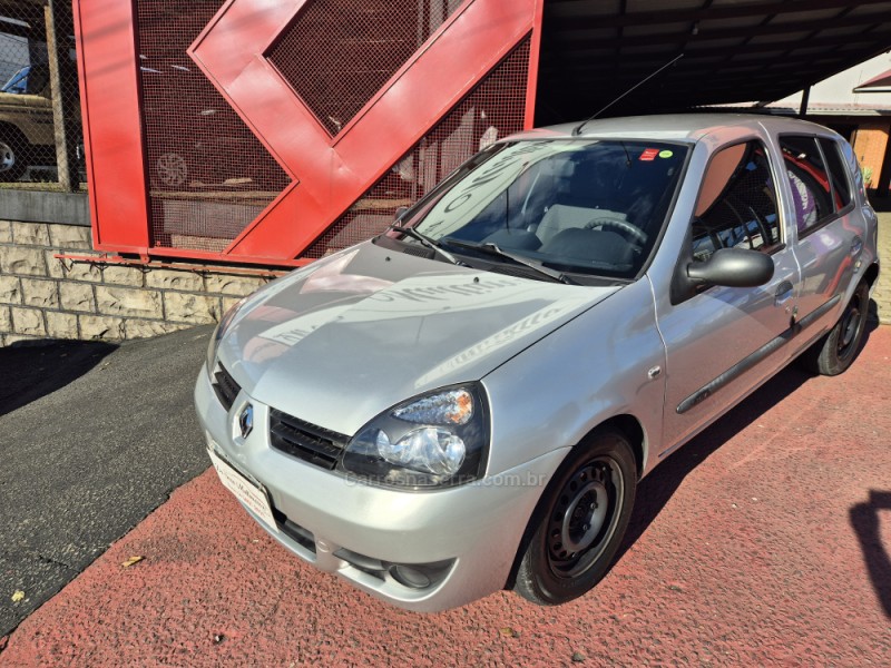 CLIO 1.0 CAMPUS 16V FLEX 4P MANUAL - 2011 - FARROUPILHA