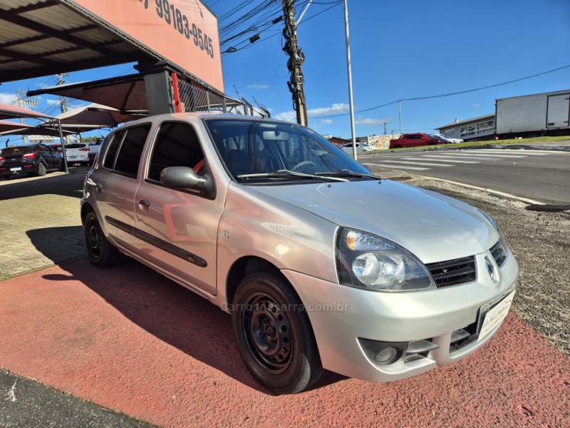 CLIO 1.0 CAMPUS 16V FLEX 4P MANUAL - 2011 - FARROUPILHA