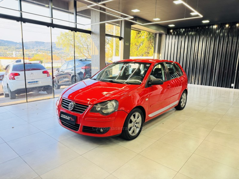 POLO 1.6 MI SPORTLINE 8V FLEX 4P MANUAL - 2007 - DOIS IRMãOS