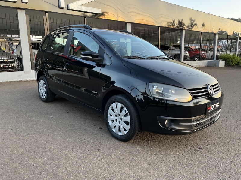 SPACEFOX 1.6 MI TREND 8V FLEX 4P MANUAL - 2012 - BOM PRINCíPIO