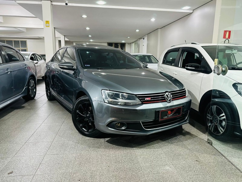 JETTA 2.0 COMFORTLINE FLEX 4P TIPTRONIC - 2012 - CAXIAS DO SUL