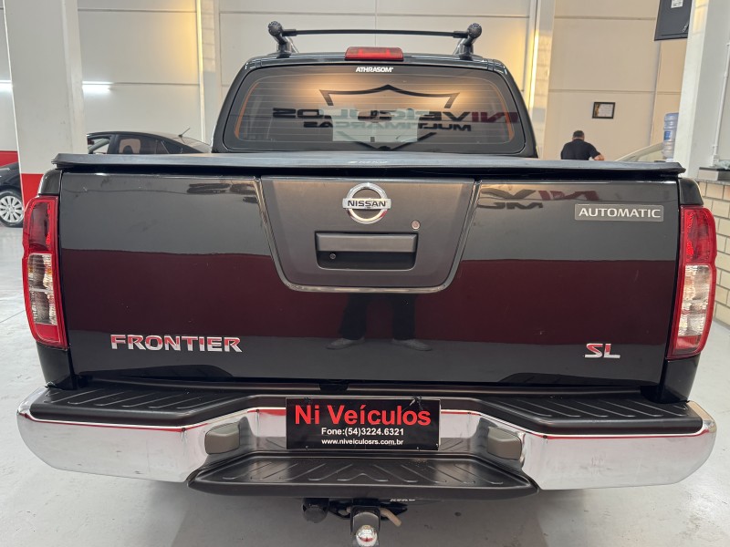 FRONTIER 2.5 SL 4X4 CD TURBO ELETRONIC DIESEL 4P AUTOMÁTICO - 2014 - CAXIAS DO SUL