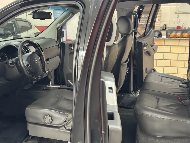 FRONTIER 2.5 SL 4X4 CD TURBO ELETRONIC DIESEL 4P AUTOMÁTICO - 2014 - CAXIAS DO SUL