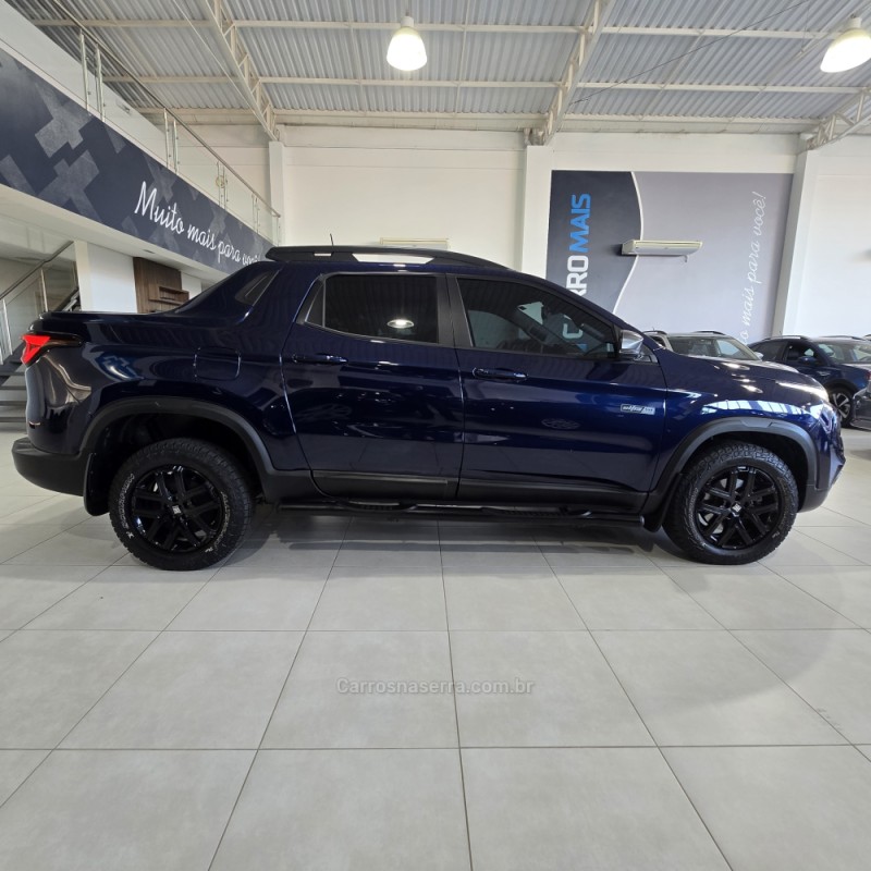 TORO 2.0 16V ULTRA 4X4 AT9 DIESEL 4P AUTOMÁTICO - 2023 - SANTA CRUZ DO SUL