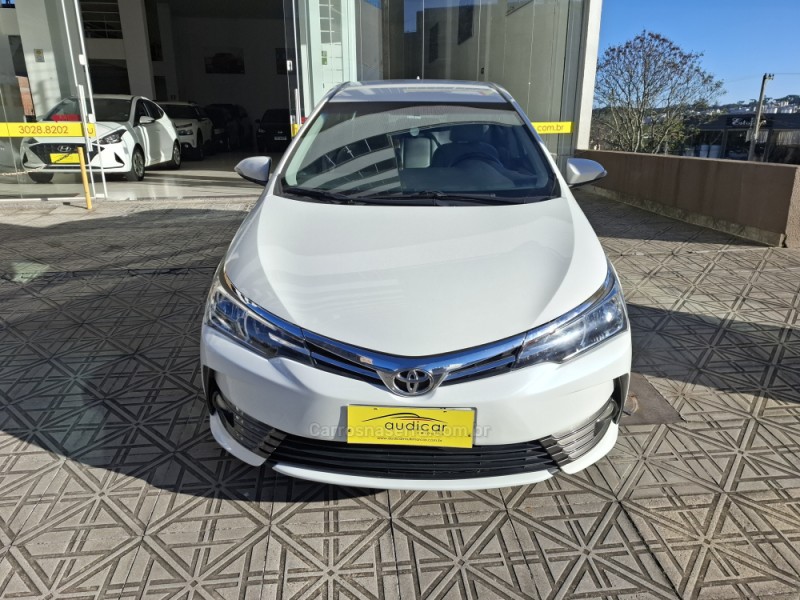 COROLLA 2.0 XEI 16V FLEX 4P AUTOMÁTICO - 2018 - CAXIAS DO SUL