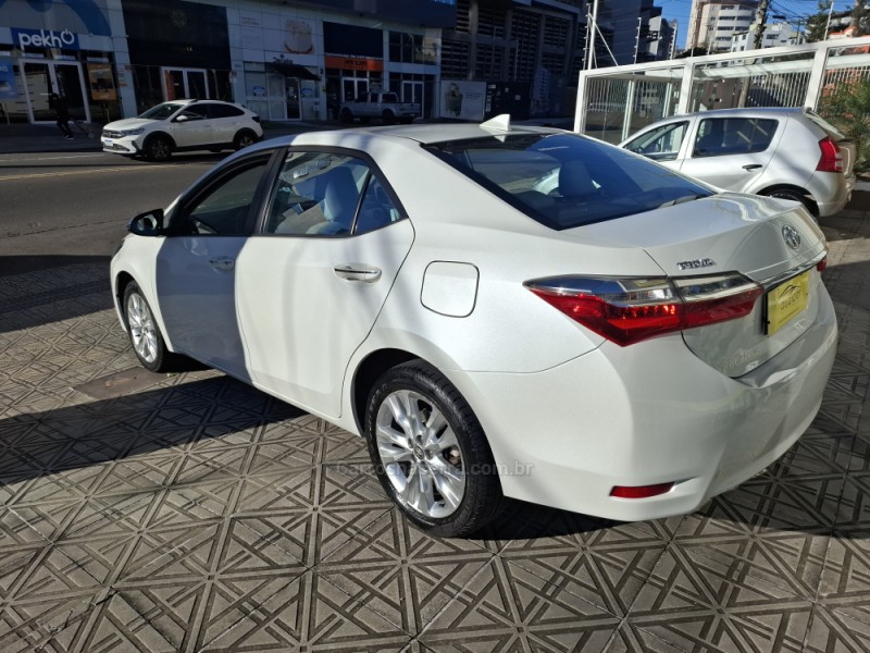 COROLLA 2.0 XEI 16V FLEX 4P AUTOMÁTICO - 2018 - CAXIAS DO SUL