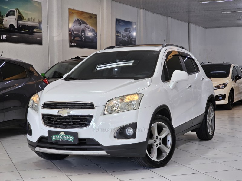 tracker 1.8 mpfi ltz 4x2 16v flex 4p automatico 2015 sapucaia do sul