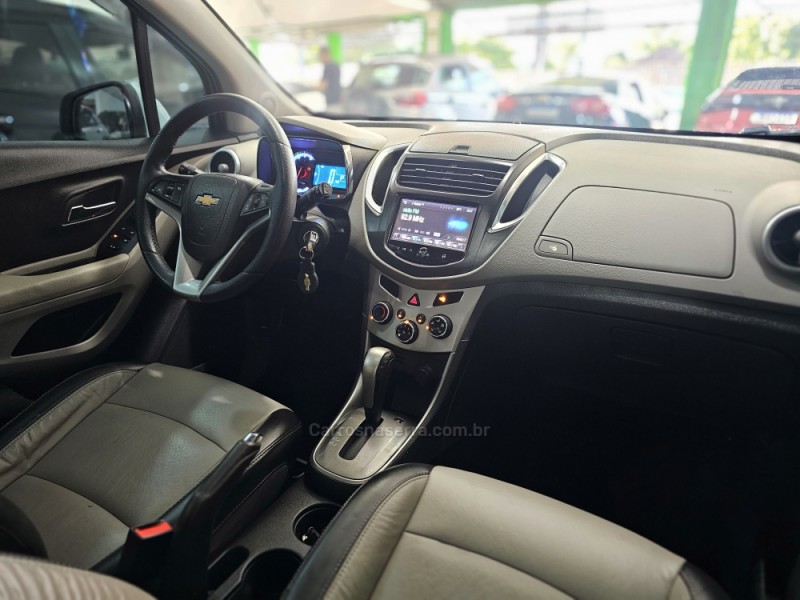TRACKER 1.8 MPFI LTZ 4X2 16V FLEX 4P AUTOMÁTICO - 2015 - SAPUCAIA DO SUL