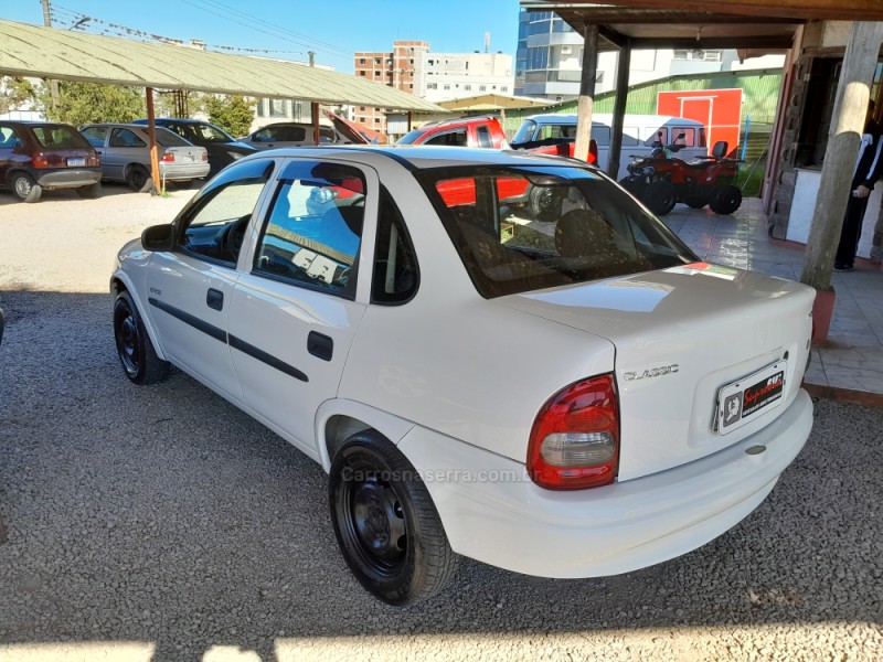 CLASSIC 1.0 MPFI SPIRIT 8V FLEX 4P MANUAL - 2007 - VERANóPOLIS