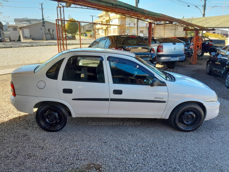 CLASSIC 1.0 MPFI SPIRIT 8V FLEX 4P MANUAL - 2007 - VERANóPOLIS