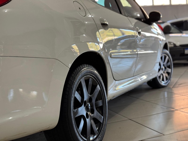 207 1.6 XS PASSION 16V FLEX 4P MANUAL - 2009 - CAXIAS DO SUL