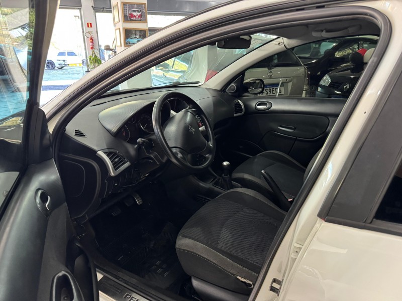 207 1.6 XS PASSION 16V FLEX 4P MANUAL - 2009 - CAXIAS DO SUL