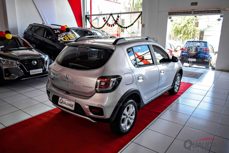 SANDERO 1.6 STEPWAY EASY R 16V FLEX 4P AUTOMÁTICO - 2018 - SANTA CRUZ DO SUL