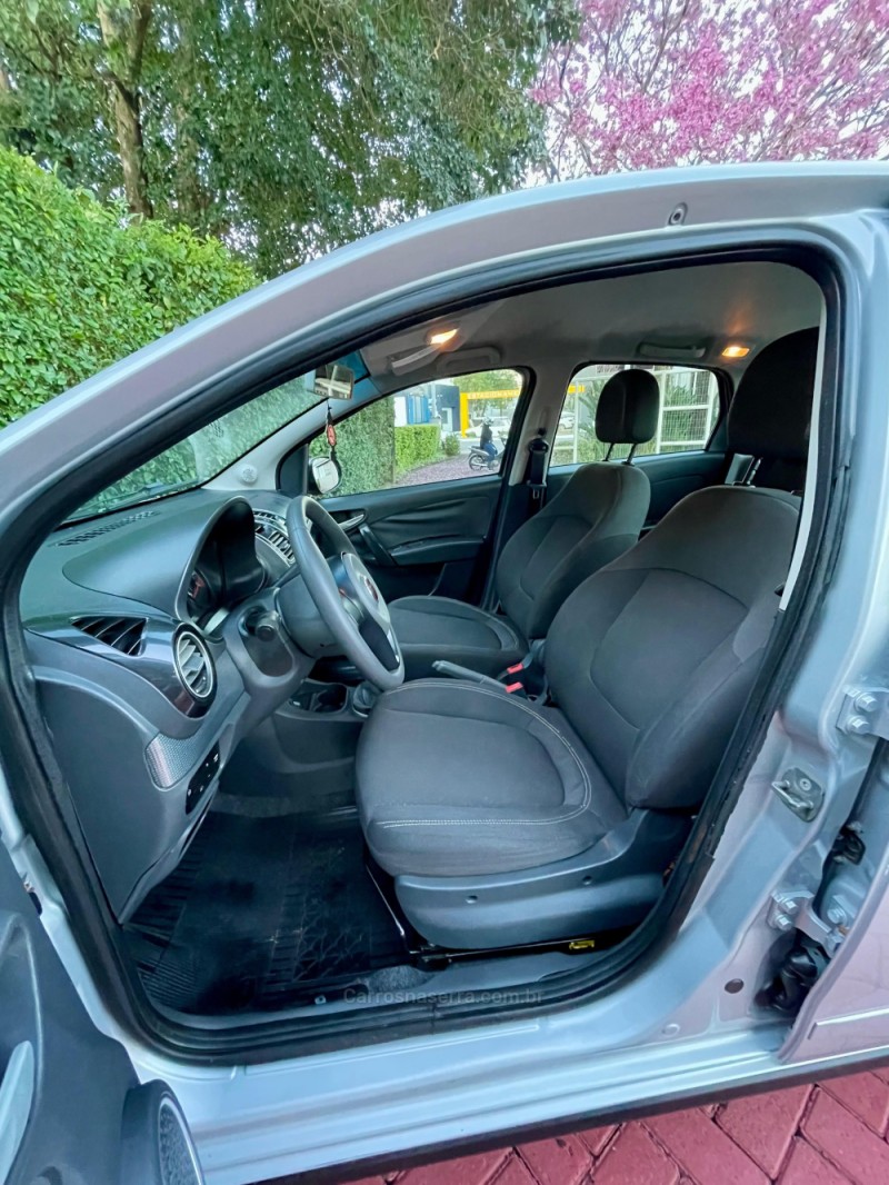 GRAND SIENA 1.4 MPI ATTRACTIVE 8V FLEX 4P MANUAL - 2013 - ROLANTE