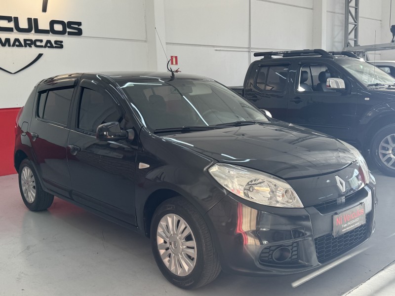 SANDERO 1.6 PRIVILÉGE 16V FLEX 4P MANUAL - 2012 - CAXIAS DO SUL