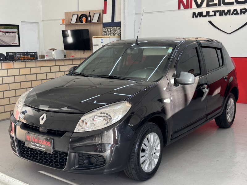 SANDERO 1.6 PRIVILÉGE 16V FLEX 4P MANUAL - 2012 - CAXIAS DO SUL