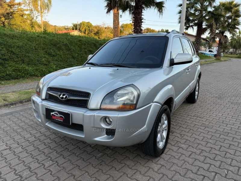 TUCSON 2.0 MPFI GLS 16V 143CV 2WD FLEX 4P AUTOMÁTICO - 2012 - IVOTI