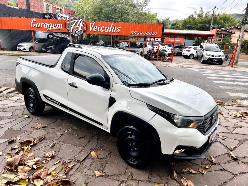 STRADA 1.4 ENDURANCE CS PLUS 8V FLEX 2P MANUAL - 2022 - TRêS COROAS