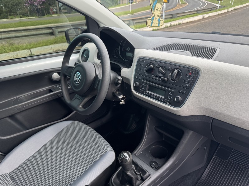 UP 1.0 TSI MOVE UP 12V FLEX 4P MANUAL - 2016 - DOIS IRMãOS