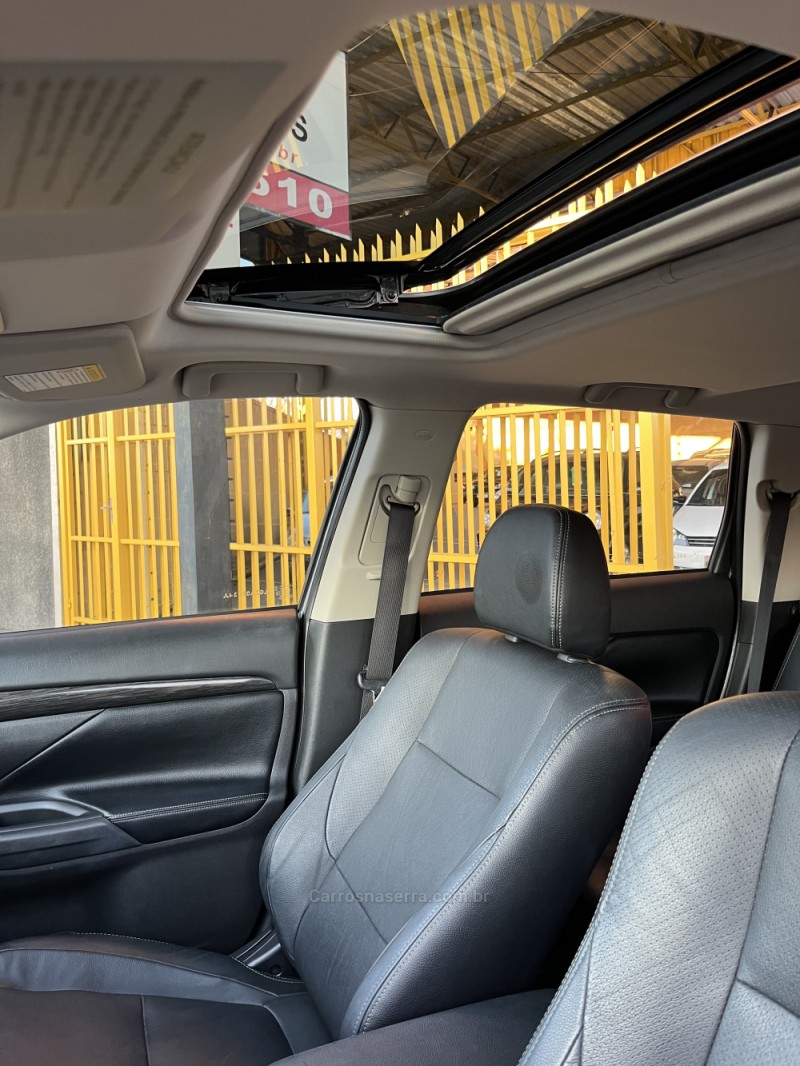 OUTLANDER 2.0 16V GASOLINA 4P AUTOMÁTICO - 2016 - CAXIAS DO SUL