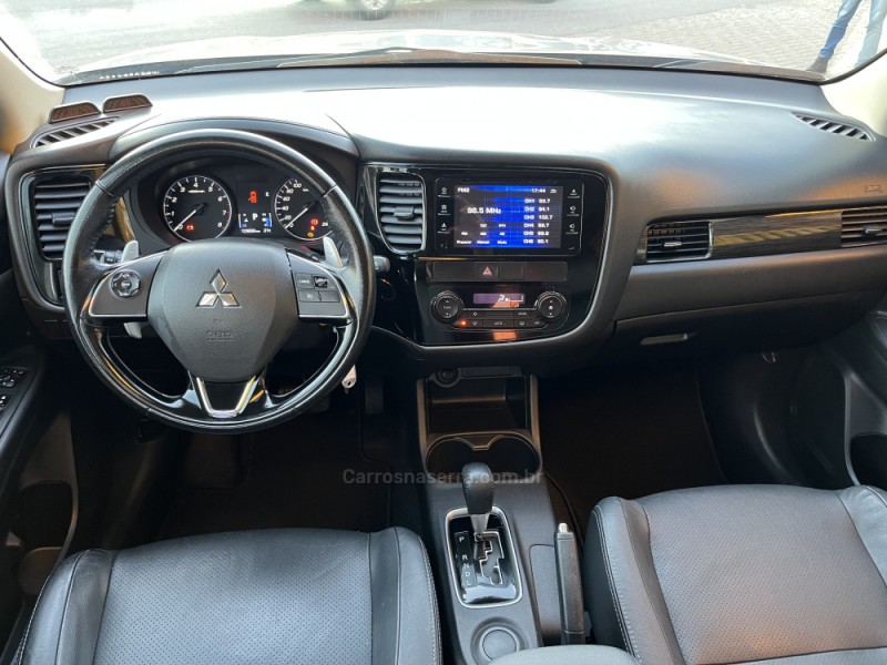OUTLANDER 2.0 16V GASOLINA 4P AUTOMÁTICO - 2016 - CAXIAS DO SUL